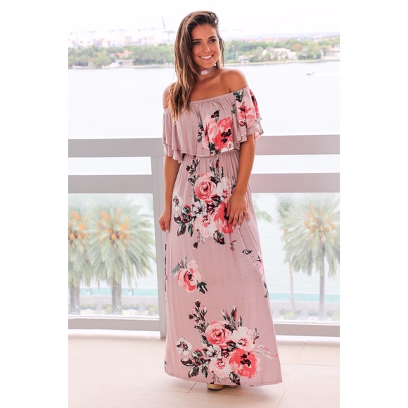 Dresses & Skirts - Last one! Off the shoulder maxi dress
